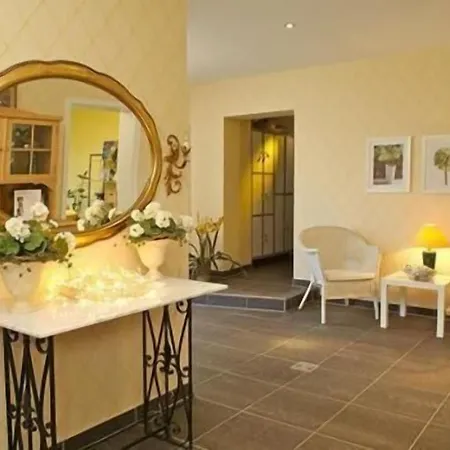 Herzberger Garni & 3*